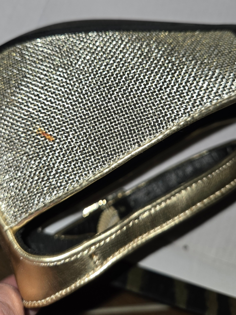 BNIB BCBG Zuma Black & Gold Ankle Strap Flats Sz 10 M - Picture 6 of 8